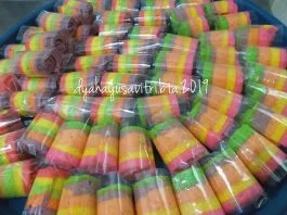 Mini rainbow roll cake by Dyah Ayu Savitri
