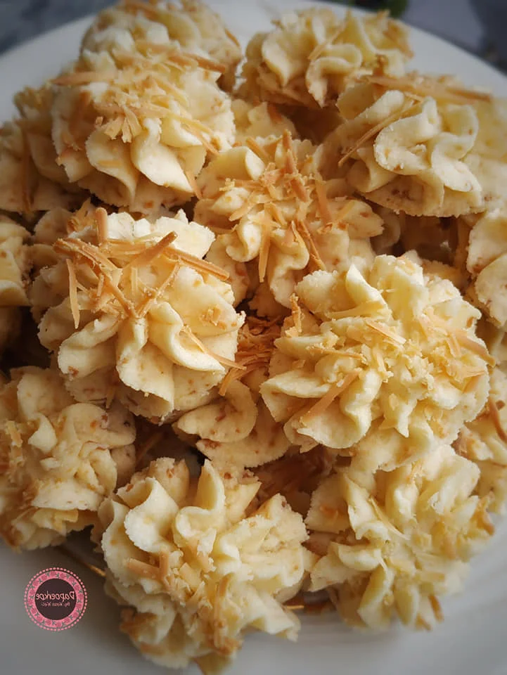 SAGU KEJU (EGGLESS) by Wawa Wiati