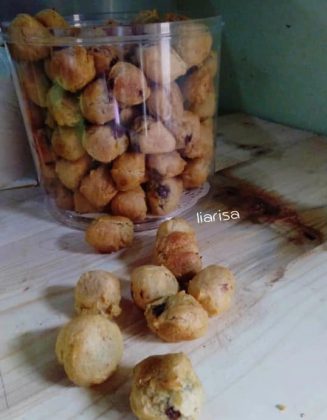 Sus Kering Isi Coklat by Lia Risa Widodo - camilan homemade, resep sus, snack homemade