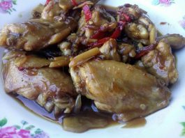 Ayam Masak Jahe by Siti Qomariyah Lajnah