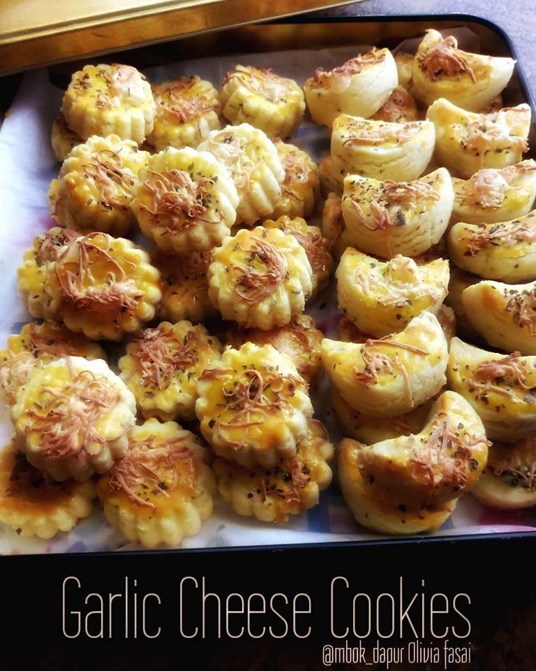GARLIC CHEESE COOKIES by Mbok Dapur Pawoen Ulfia