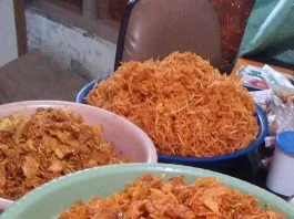 Kering Kentang Mustofa by Melany Sam's