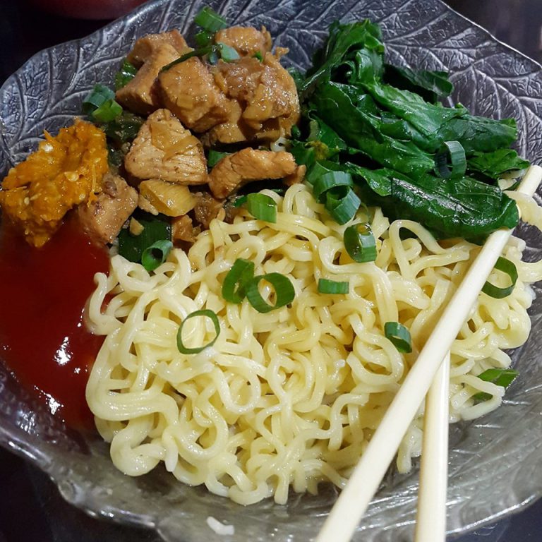 Mie ayam resep Ummu Almer by Kiromatil Baroroh