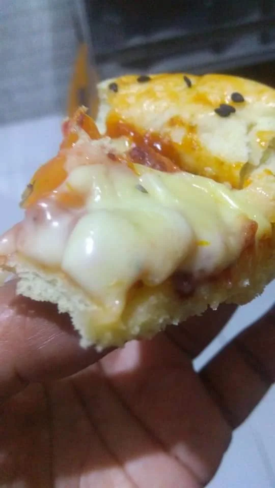 Pizza homemade by Yani Sandra 1