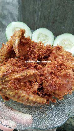 Ayam Goreng Laos by Fitriani Herman 1