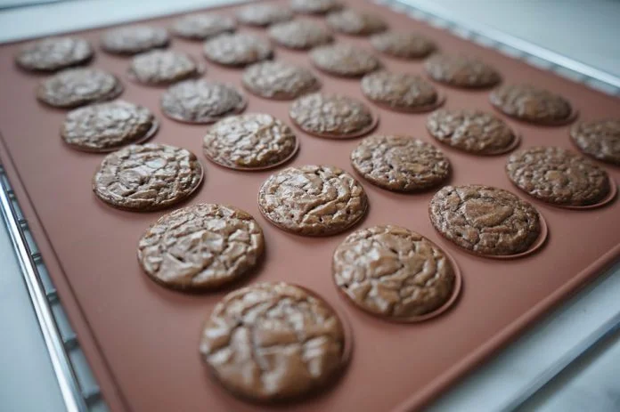 CRUNCHY BROWNIES COOKIES by Hendraacen