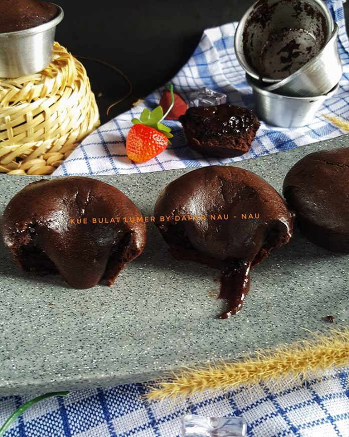 BROWNIES BALOK LUMER ALA MAHKOTA by Luthfa Makmurina