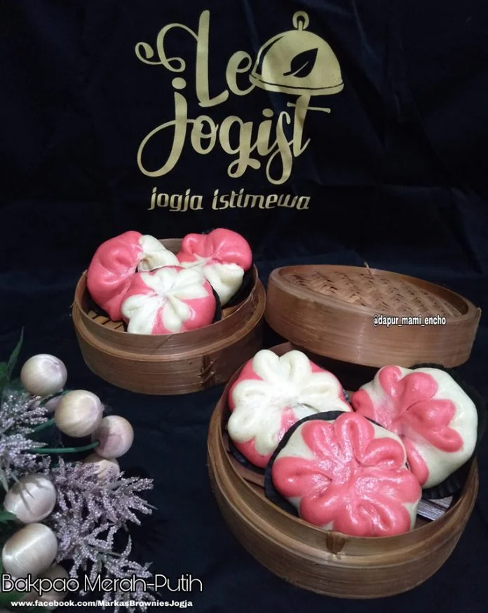 Bakpao merah-putih by Aurellia Hening