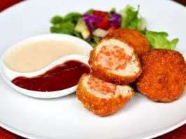 Bakso salmon bungkus perkedel udang by Ilalang Sukmabaskara