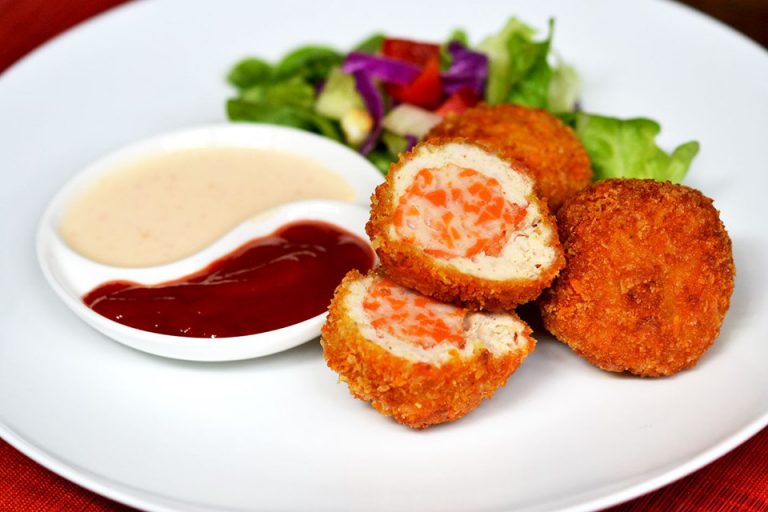 Bakso salmon bungkus perkedel udang by Ilalang Sukmabaskara