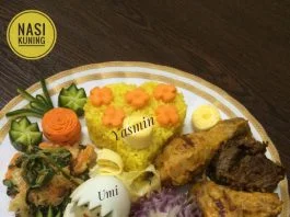 Nasi kuning by Fah Umi Yasmin