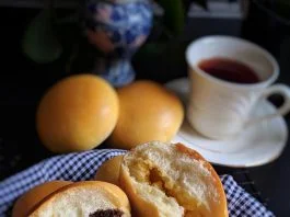 ROTI MANIS by Wawa Wiati