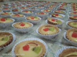 pie buah by Uphy Rachmadi