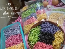 Mie homemade warna-warni by Yeni Ayu