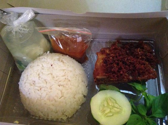 RESEP AYAM GORENG KALASAN ( REMPAH ) by Anita Indah Yani 1