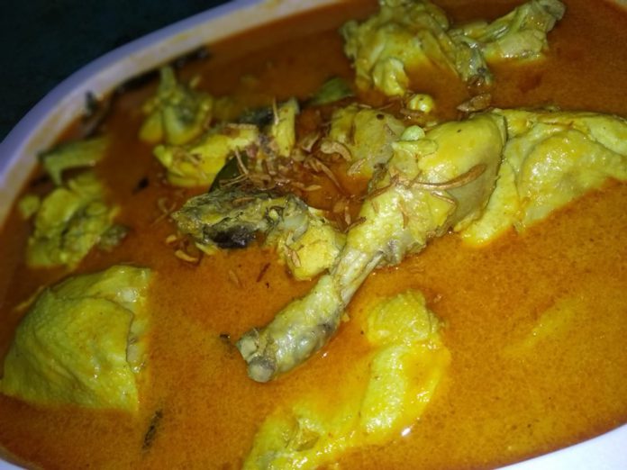 GULAI AYAM by Dona Dellyana Ariyansyah