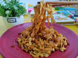 Mie Homemade Kenyal & Enak (Tanpa mesin penggiling mie) by Sri Wee