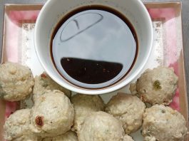 Pempek Adaan by Anggraini