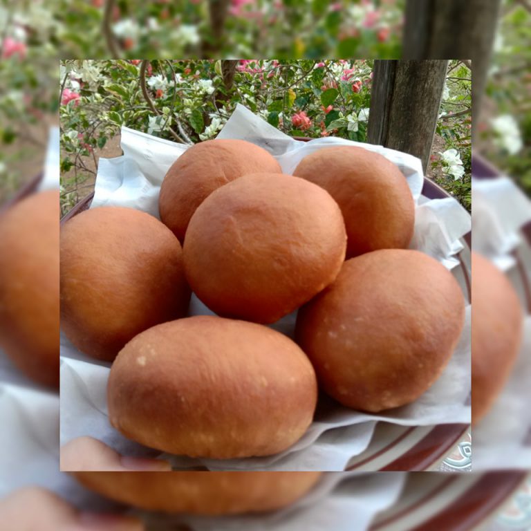 ROTI GORENG by Aena Lia