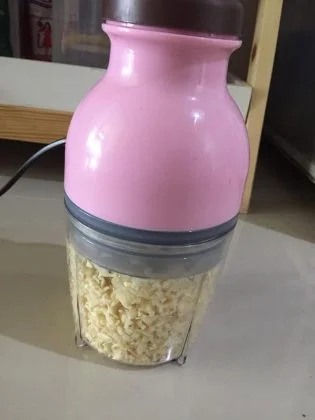 BACEMAN BAWANG PUTIH by Enik Irawan