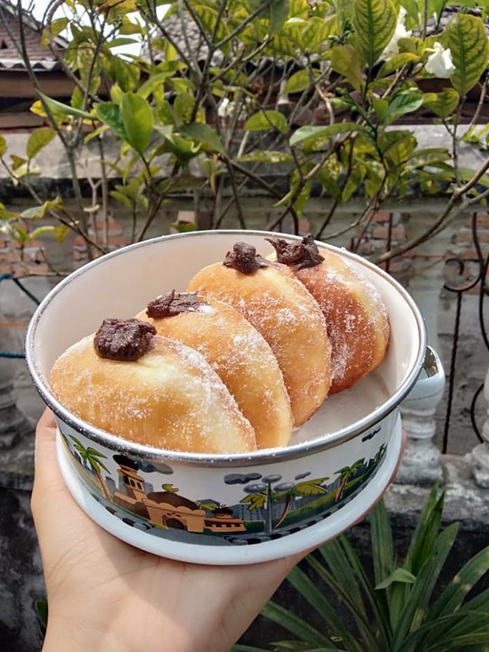 donat empuk by Nana Nunu 2 donat empuk by Nana Nunu