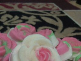 resep kue mawar by Rizki Utami Azimat Kinanti