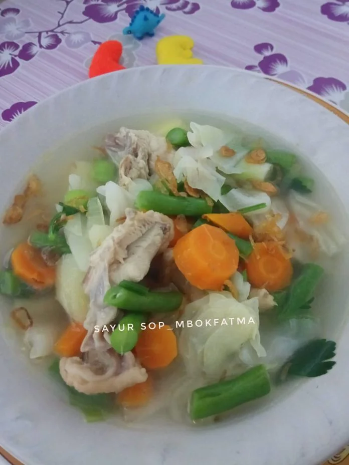 sayur SOP prasmanan by Yuni Fatmawati sayur SOP prasmanan by Yuni Fatmawati