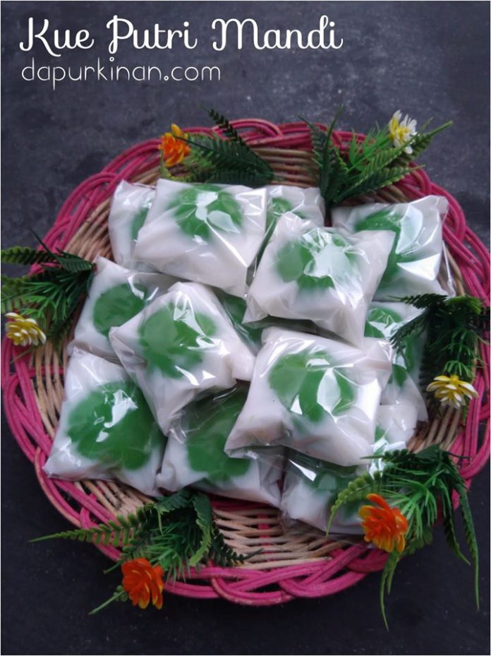 Kue Putri Mandi by Nanik Hidayati