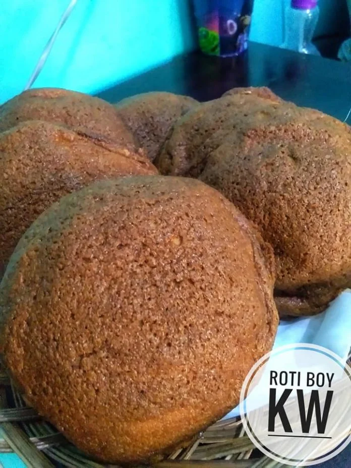 Roti Boy KW by Nayma Nadhira Roti Boy KW by Nayma Nadhira