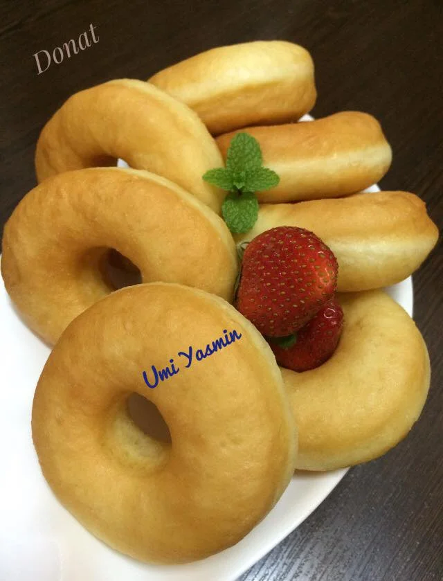 Donat by Fah Umi Yasmin Donat by Fah Umi Yasmin