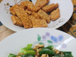 Baby kailan bumbu siram by Nanda Sukesi