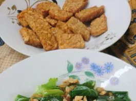 Baby kailan bumbu siram by Nanda Sukesi