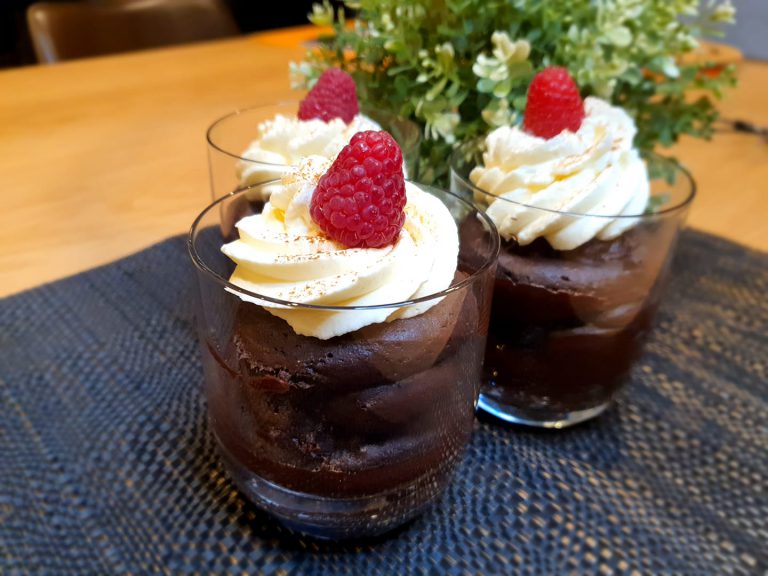 Dark Chocolate Mousse by Martini Lim