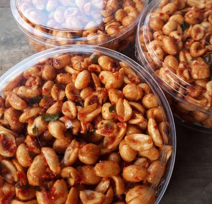 Kacang thailand by Mega Sukma Dewi