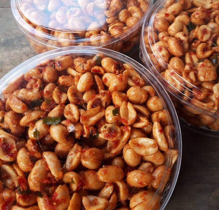 Kacang thailand by Mega Sukma Dewi