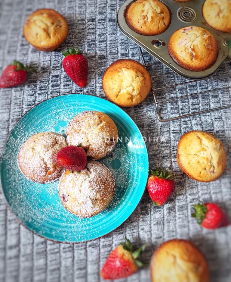 STRAWBERRY MUFFINS by Monica Mohamed Salah