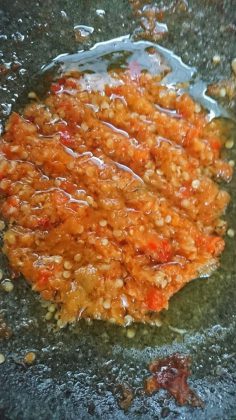 Sambel Bawang /Sambel Ayam Geprek by Nanda Sukesi 2