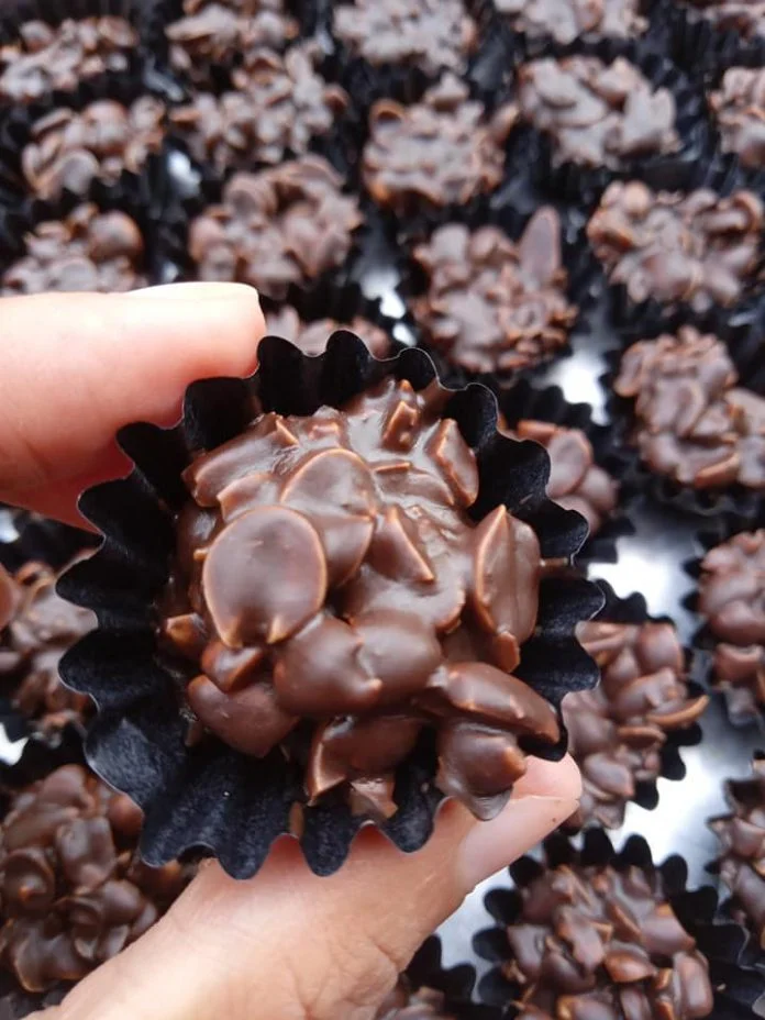 coklat kacang by Attmy Ratna Ningsih
