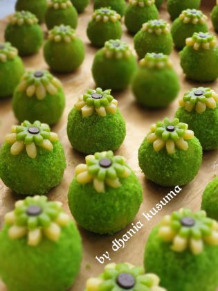 kreasi nastar by Dhania Kusuma