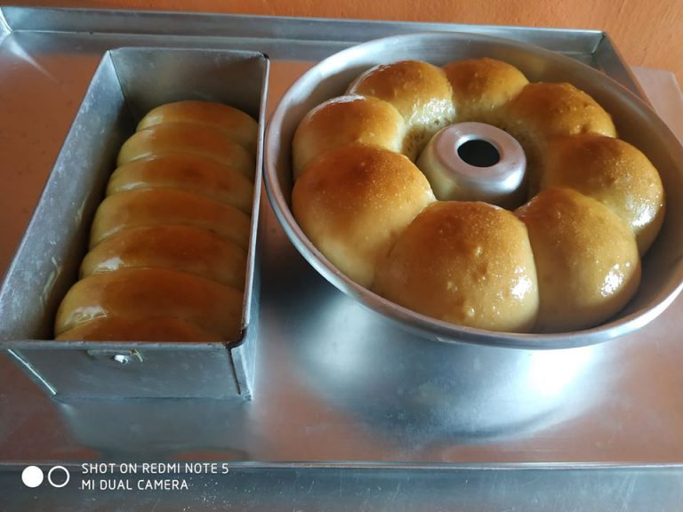 roti sobek murah meriah Tanpa telur dan susu by Ayu Hasanah