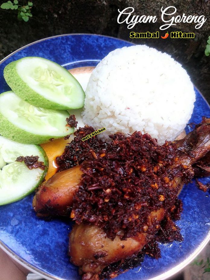 AYAM GORENG SAMBAL HITAM by Melany Sam's