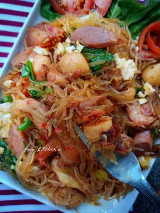 Bihun Goreng by Muu Razak 1