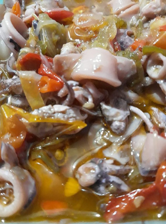 Cumi Asam Pedas ala mertua by Nenny Hendri