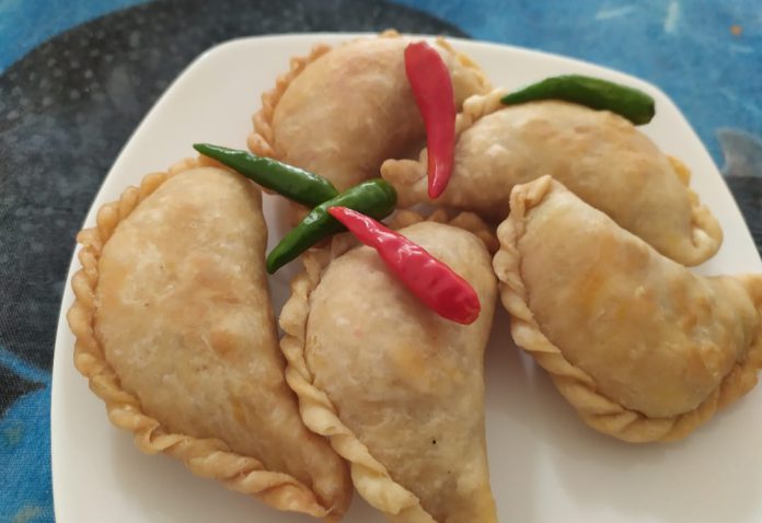 KULIT PASTEL by Erna Riyana Dewi