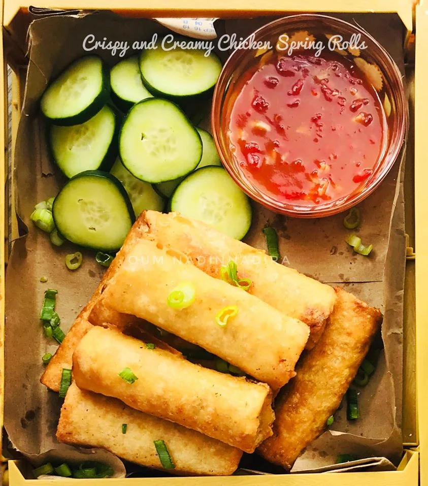 Lumpia ayam renyah di luar dan lumer di dalam by Monica Mohamed Salah