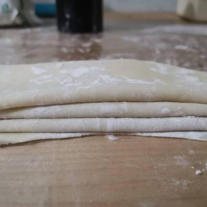 MEMBUAT MIE TANPA MESIN DENGAN MUDAH by Khadijah Az 2