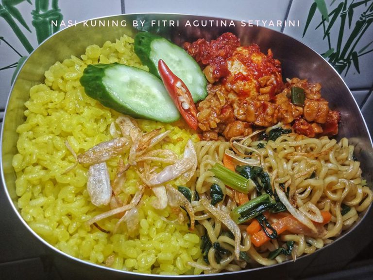 Nasi Kuning by Fitri Agustina Setyarini