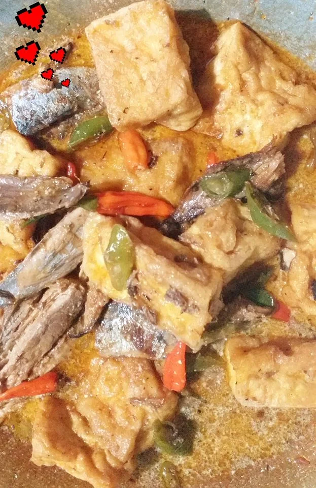 SAMBAL GORENG TONGKOL PEDAS SANTAN by Neng AY SAMBAL GORENG TONGKOL PEDAS SANTAN by Neng AY