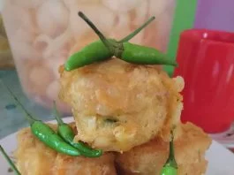 Tahu Brontak by Nanda Sukesi