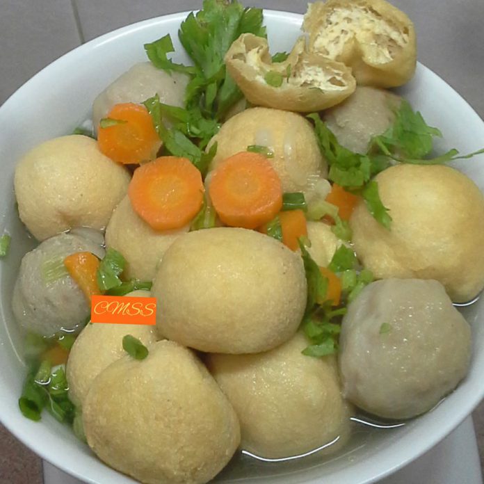 Tahu bulat kopong by Catharina Maria Sri Sumarti